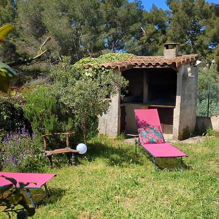 Maisonnette Kalis Calme Avec Climatisation Parking Jardin Cadre Campagne Plages A Pieds Bandol Buitenkant foto