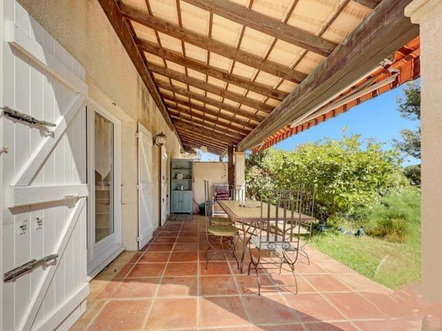 Maisonnette Kalis Calme Avec Climatisation Parking Jardin Cadre Campagne Plages A Pieds Bandol Buitenkant foto